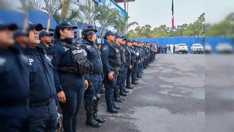 Aplican examen antidoping sorpresa a agentes municipales de Lázaro Cárdenas, Michoacán