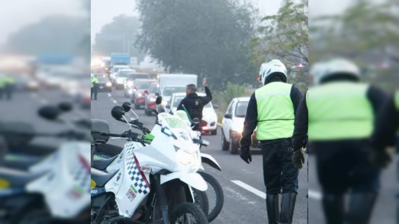 Policía detuvo a transportista para que lo secuestraran y asaltaran, en el Libramiento Norte de Morelia: Se llevaron cientos de miles en aceite de motor; FGR Michoacán investiga 