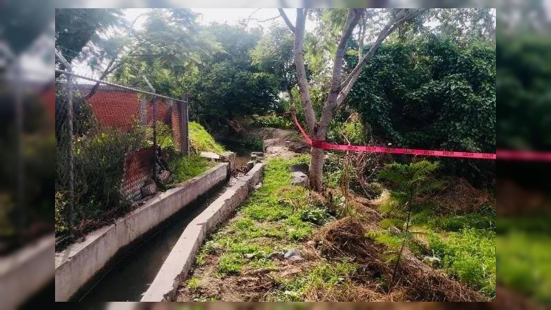 Hallan cuerpo baleado dentro de canal de riego en la periferia de Morelia, Michoacán 