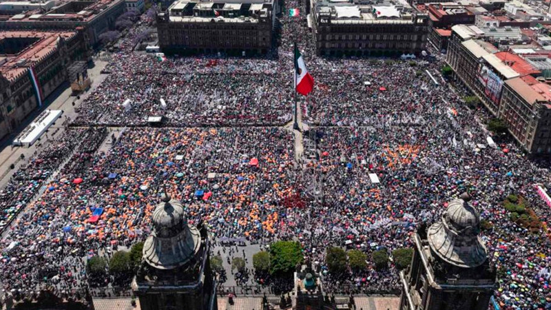 Descarta Sheinbaum presencia de "acarreados" en asamblea en el Zócalo 