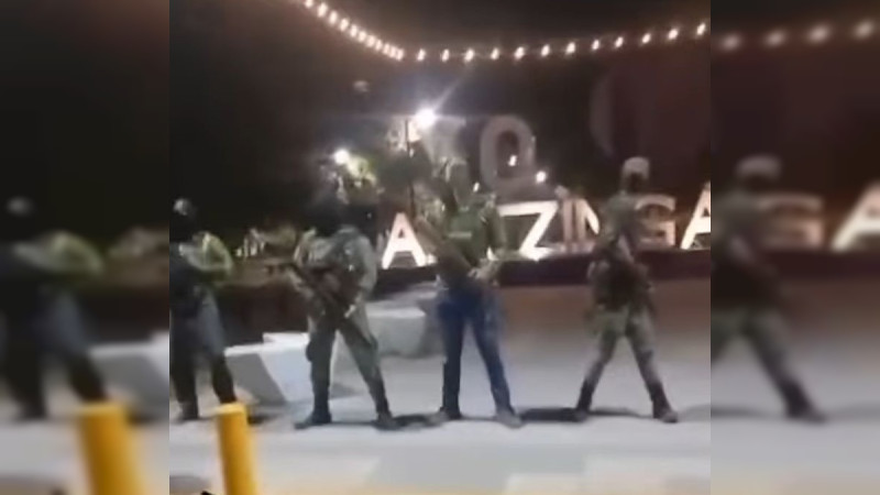 CJNG graba video en monumento a Lázaro Cárdenas en Apatzingán, Michoacán: Anuncia “limpia” de Templarios y expansión a tres localidades 