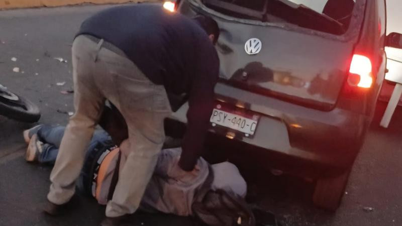 Accidente de motocicleta en Jacona, Michoacán, deja un herido