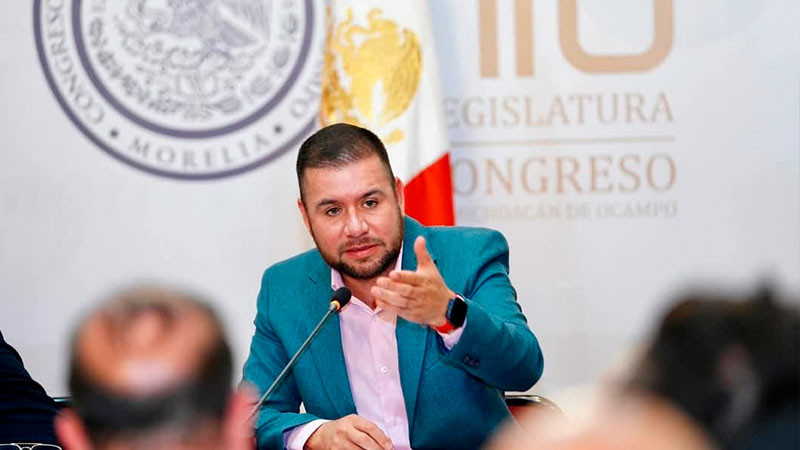 Respalda Reyes Galindo reforma constitucional en materia de Gobierno Digital 