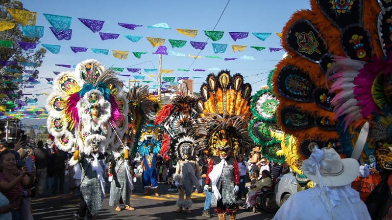 Convite de la K'uínchekua 2025 llenará de color y música las calles de Tzintzuntzan 