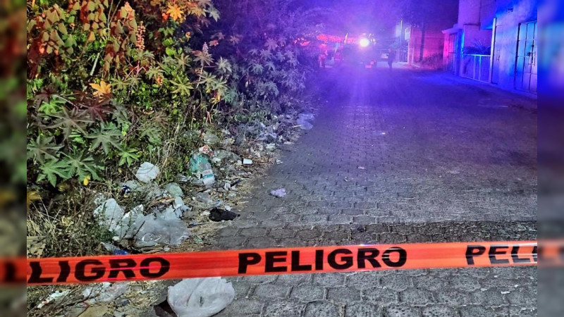 Joven es asesinado a balazos en el fraccionamiento Campestre San José en Zamora, Michoacán 