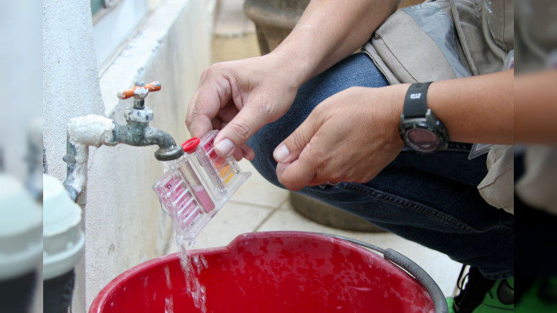 El sector salud vigila calidad del agua purificada para evitar enfermedades 