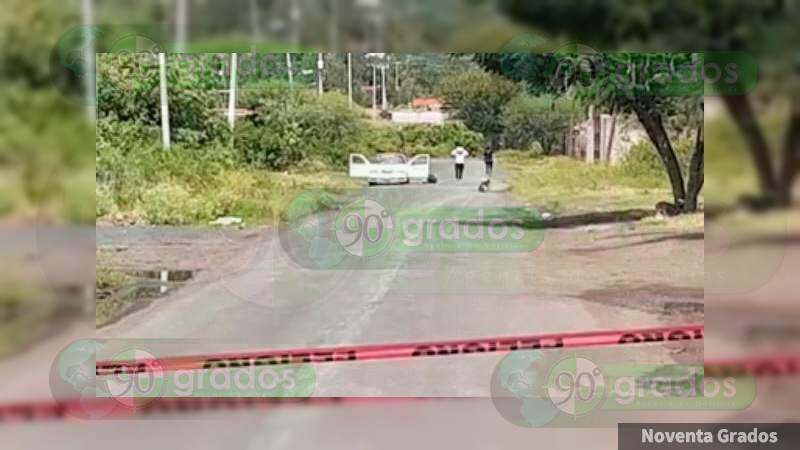 Asesinan a taxista en Atecucario, Michoacán 