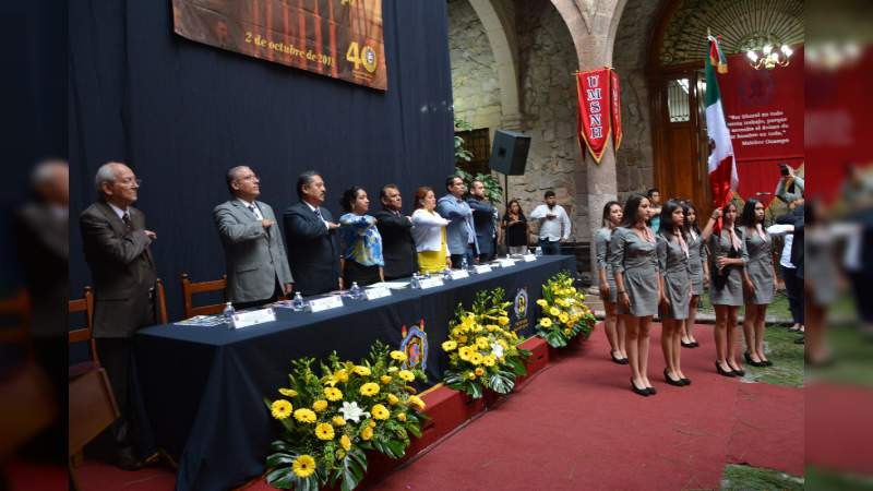 Emotiva conmemoración de la Escuela Preparatoria “Melchor Ocampo” a 40 años de su fundación - Foto 0 