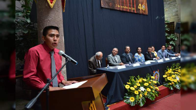 Emotiva conmemoración de la Escuela Preparatoria “Melchor Ocampo” a 40 años de su fundación - Foto 1 