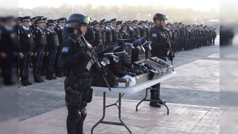 Gobierno municipal fortalece a la Policía de Morelia con entrega de uniformes y  equipo - Foto 3 