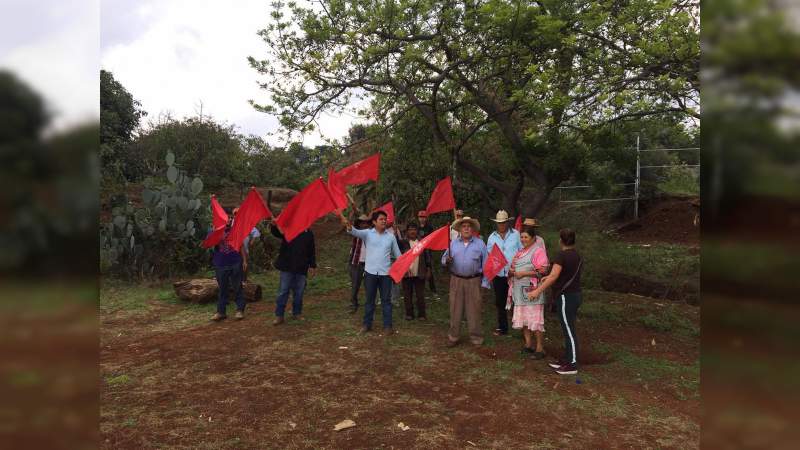 Logran arienses construcción de baños para el campo deportivo de San José de Chuén 