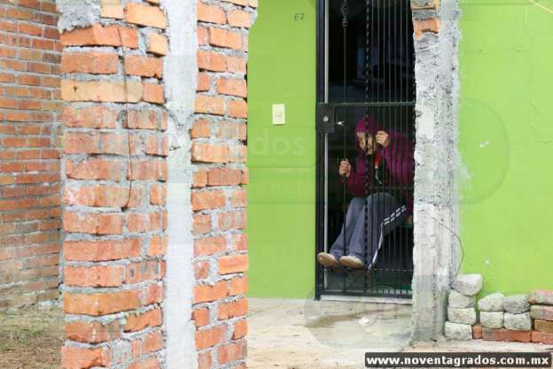 Mujer de la tercera edad, abandonada y encerrada en domicilio por sus familiares en Tarímbaro, Michoacán - Foto 0 