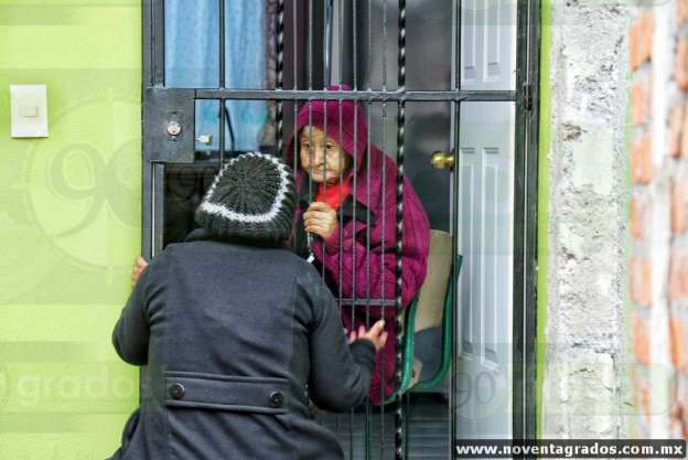 Mujer de la tercera edad, abandonada y encerrada en domicilio por sus familiares en Tarímbaro, Michoacán - Foto 2 