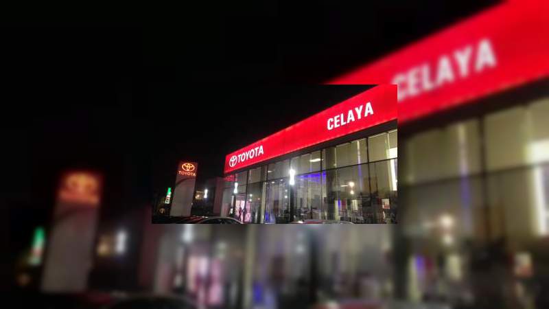 Asaltan agencia Toyota en Celaya 