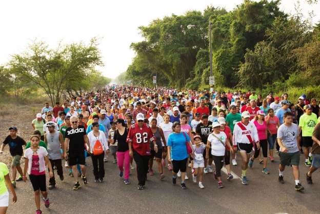 Organiza ArcelorMittal “Kminata por la Salud” en Lázaro Cárdenas, Michoacán - Foto 0 