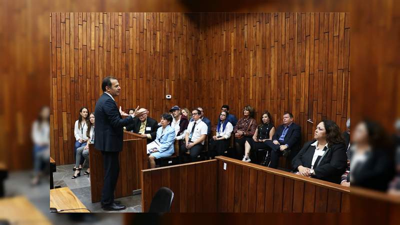 Poder Judicial de Michoacán comparte experiencias de los sistemas de justicia penal y familiar oral con integrantes de la barra de abogados de California - Foto 2 